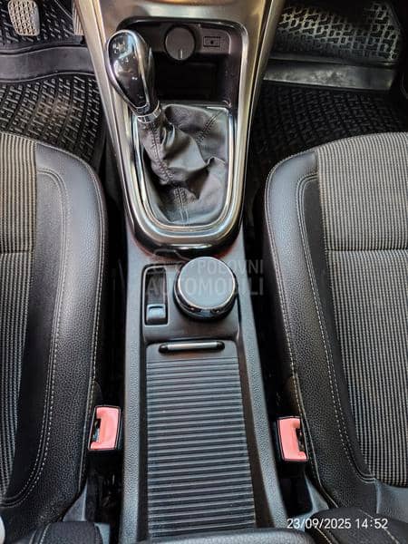 Opel Astra J cosmo, TNG