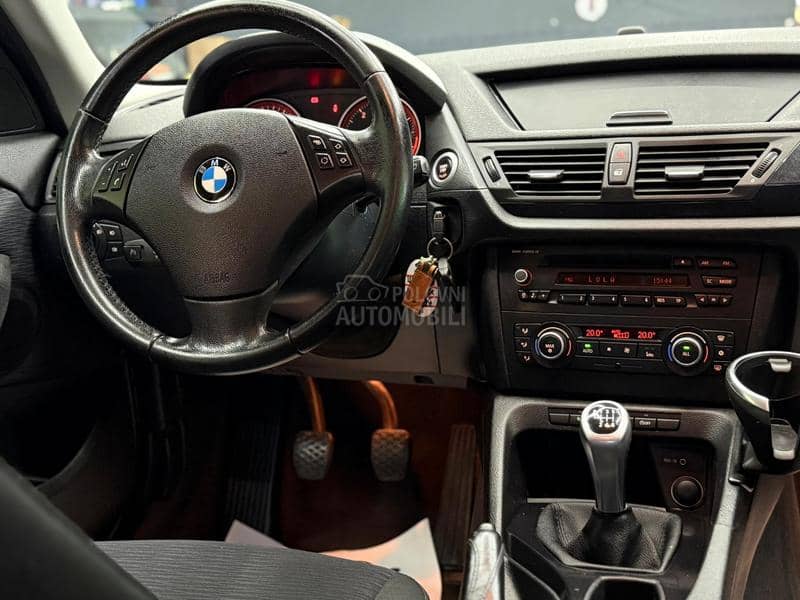 BMW X1 2.0D/N0VE GUME/N0V