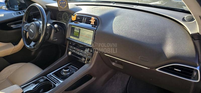 Jaguar F pace 2.0d