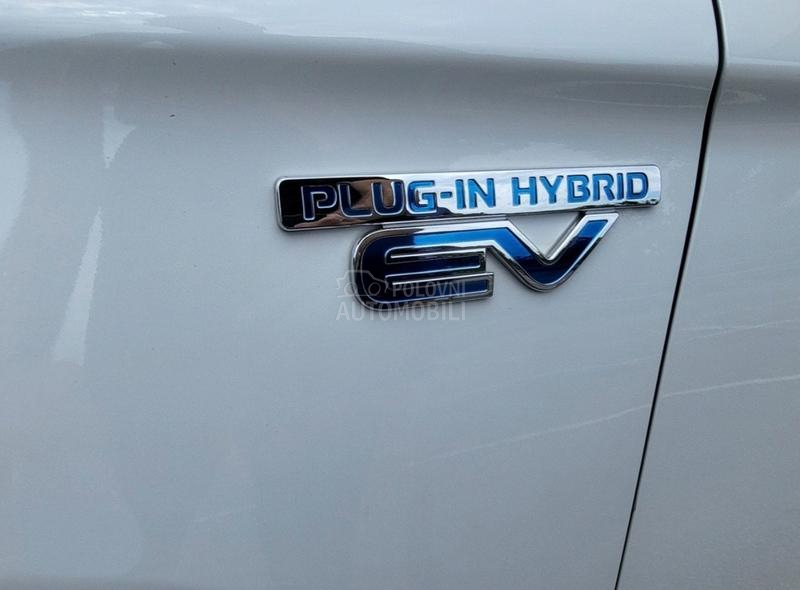 Mitsubishi Outlander PHEV
