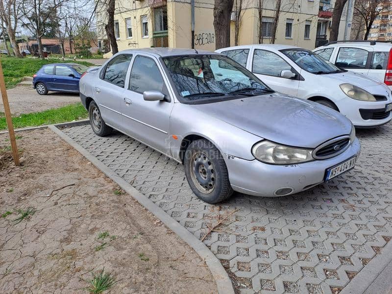 Ford Mondeo 1,8