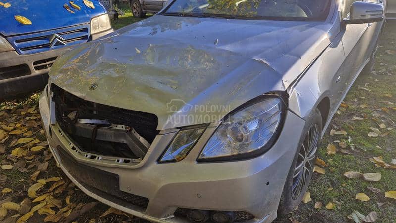 Mercedes Benz E 220 