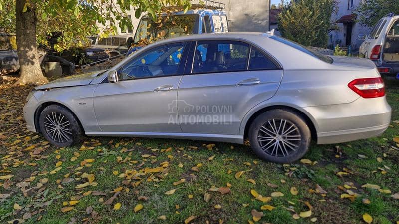 Mercedes Benz E 220 