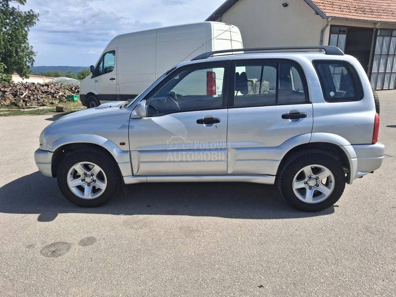 Suzuki Grand Vitara 2.0