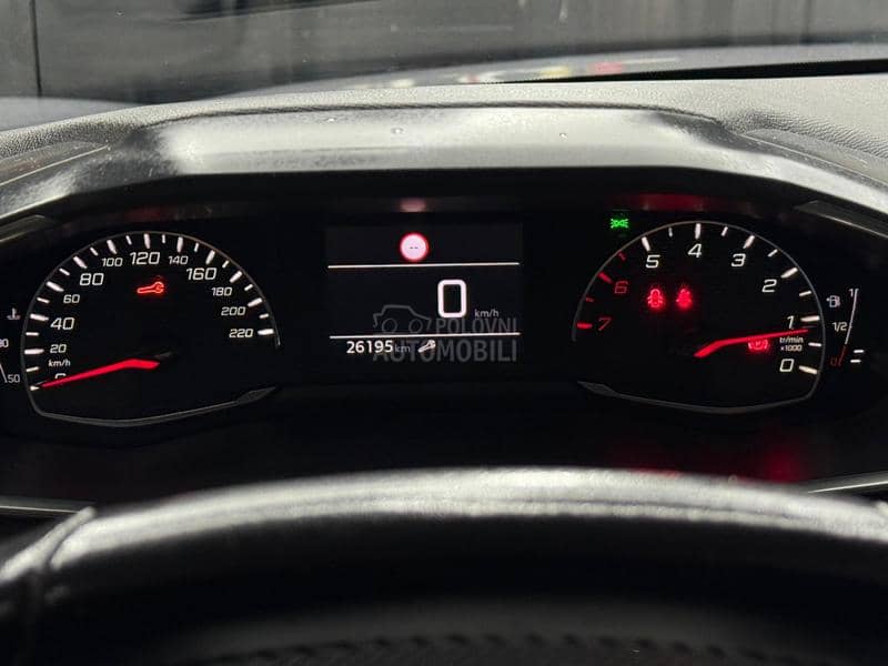 Peugeot 208 1.2B/fabričko stanje