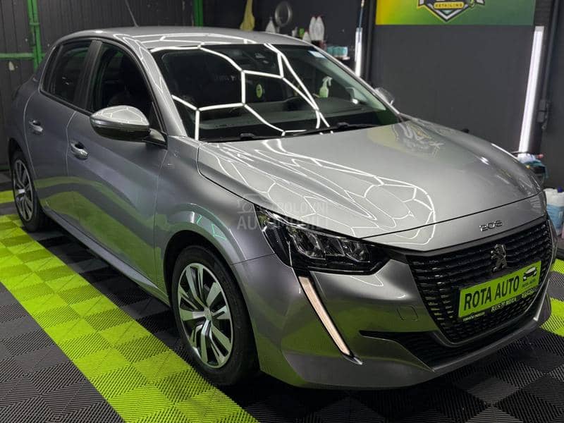 Peugeot 208 1.2B/fabričko stanje