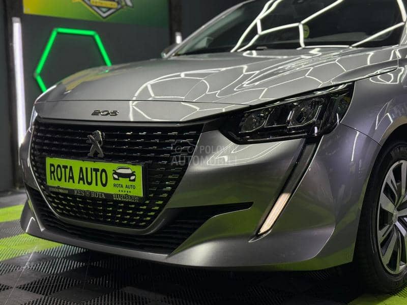 Peugeot 208 1.2B/fabričko stanje