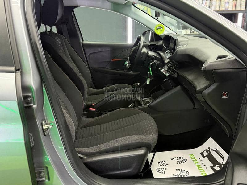 Peugeot 208 1.2B/fabričko stanje