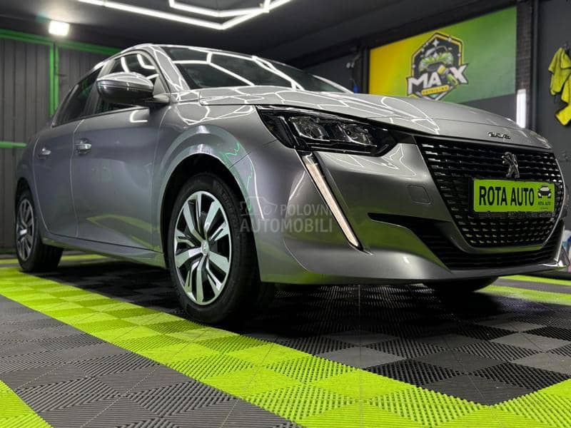 Peugeot 208 1.2B/fabričko stanje