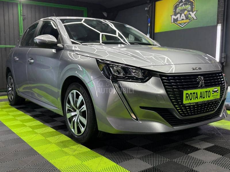 Peugeot 208 1.2B/fabričko stanje