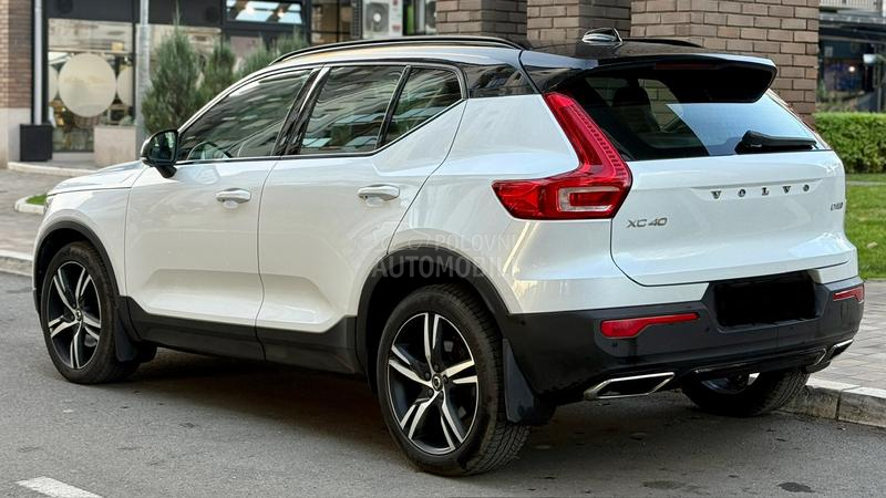 Volvo XC40 D4 AWD R Line