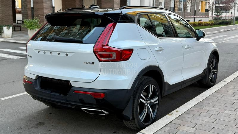 Volvo XC40 D4 AWD R Line