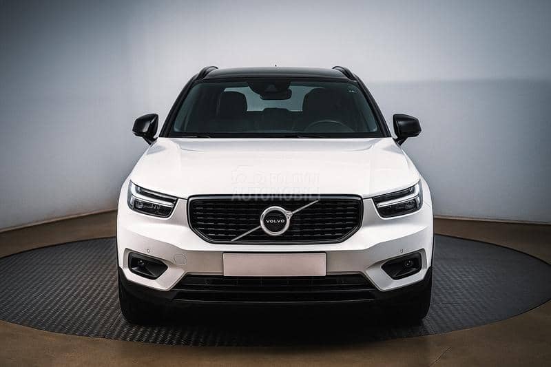 Volvo XC40 D4 AWD R Line