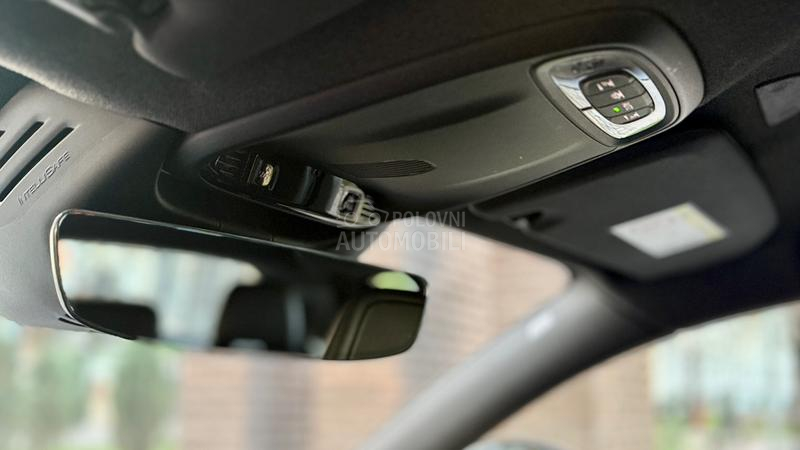 Volvo XC40 D4 AWD R Line