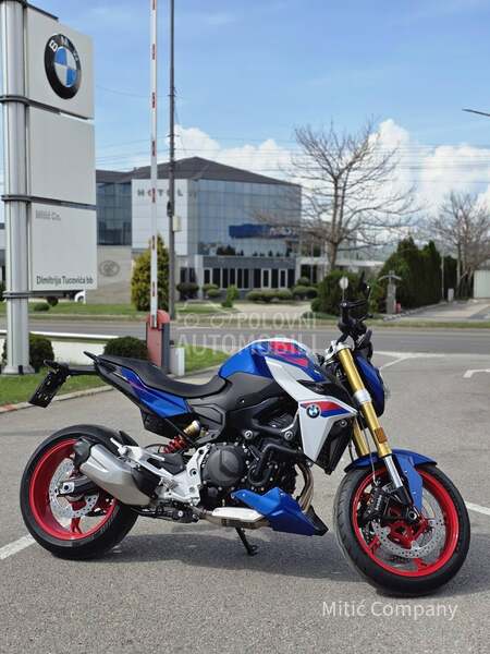 BMW F 900 R Sport
