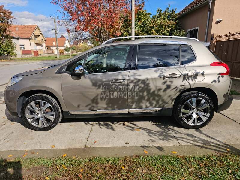 Peugeot 2008 1.6HDI PLATINIUM