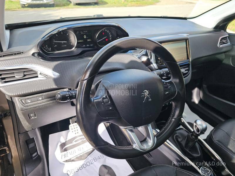 Peugeot 2008 1.6HDI PLATINIUM