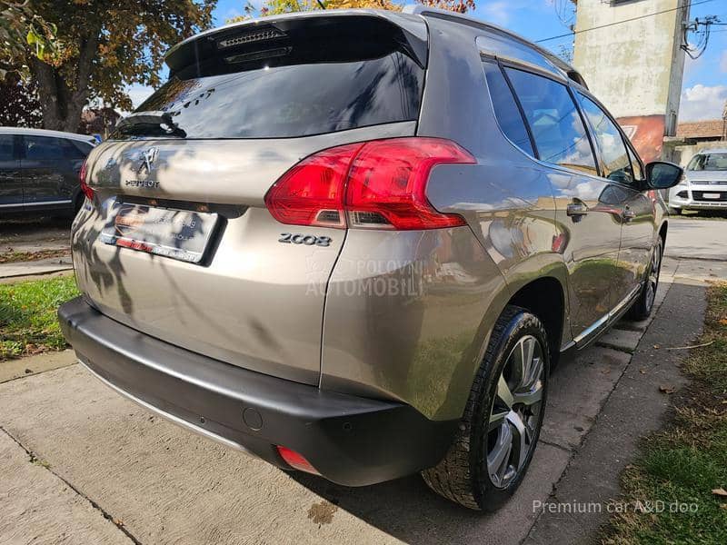 Peugeot 2008 1.6HDI PLATINIUM