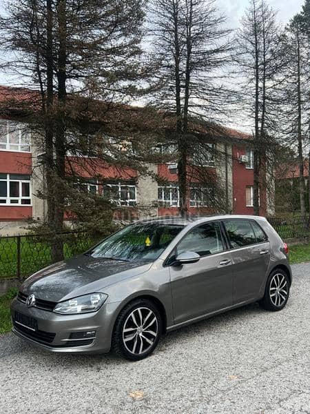 Volkswagen Golf 7 1.2 TSI Volkswagen Golf 7 1.2 TSI