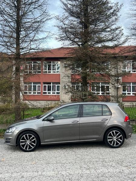 Volkswagen Golf 7 1.2 TSI Volkswagen Golf 7 1.2 TSI