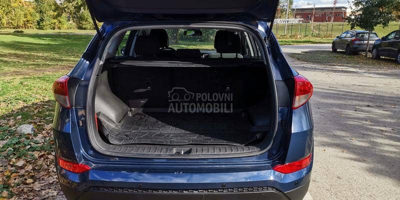 Hyundai Tucson 1.7 prvi vlasnk, nov