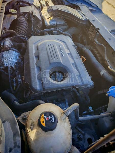 Hyundai Tucson 1.7 prvi vlasnk, nov