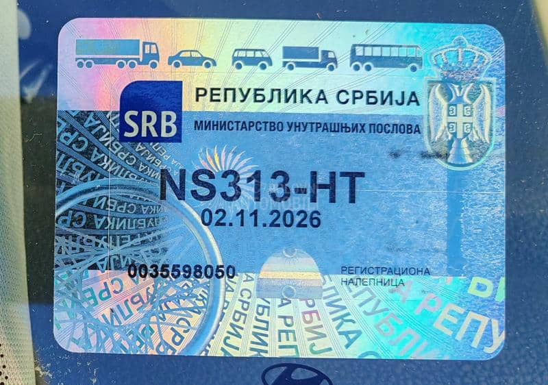 Hyundai Tucson 1.7 prvi vlasnk, nov