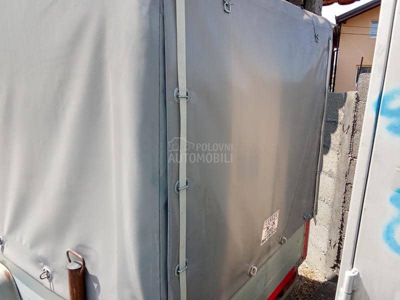 Heinemann Autoprikolica