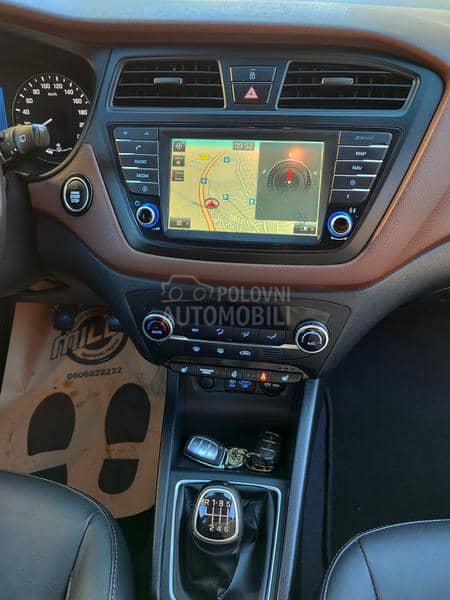 Hyundai i20 Premium plus CH