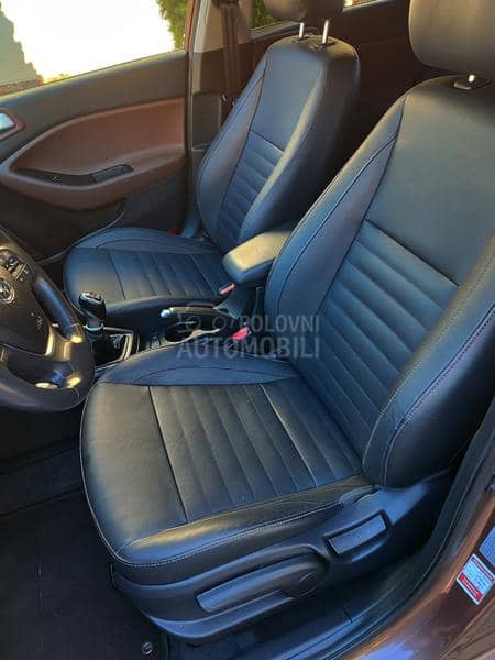 Hyundai i20 Premium plus CH