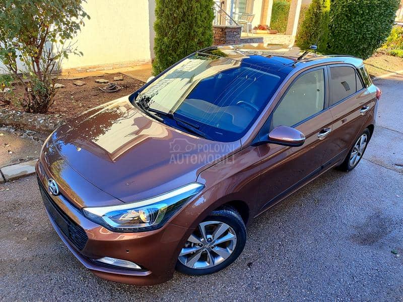 Hyundai i20 Premium plus CH