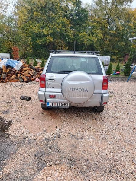 Toyota RAV 4 