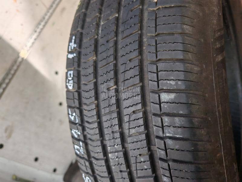 Dunlop 215/60 R17 Sve sezone