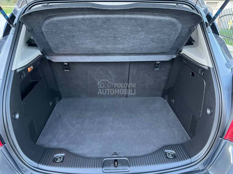 Opel Mokka 1.7cdti cosmo