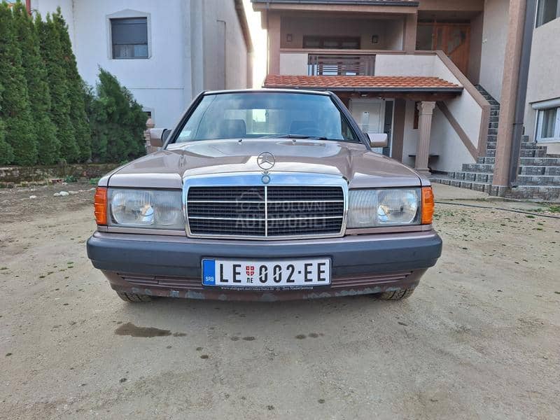 Mercedes Benz 190 190E 2.0