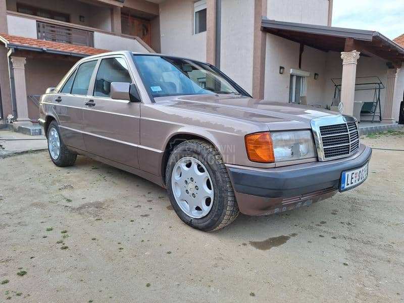 Mercedes Benz 190 190E 2.0