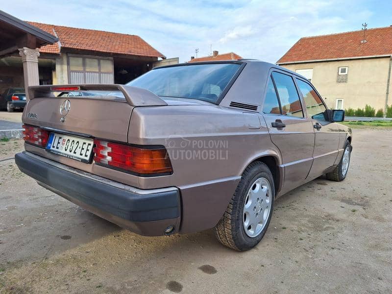 Mercedes Benz 190 190E 2.0
