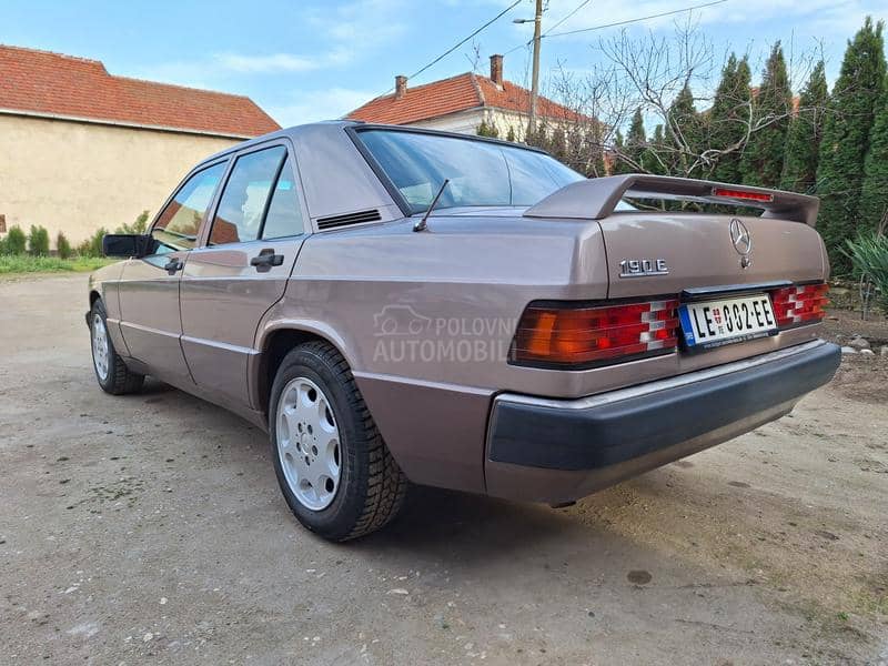 Mercedes Benz 190 190E 2.0