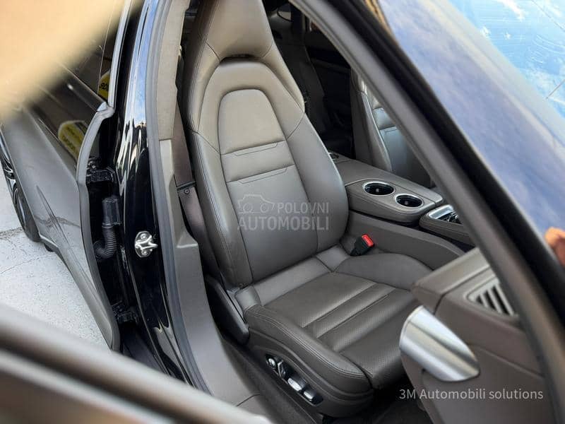 Porsche Panamera EXECUTIVE/LONG/4x4