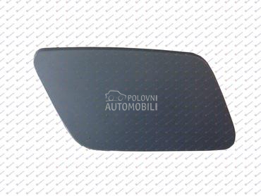 POKLOPAC PRSKALICE FARA Desno za Volkswagen Tiguan od 2011. do 2016. god.