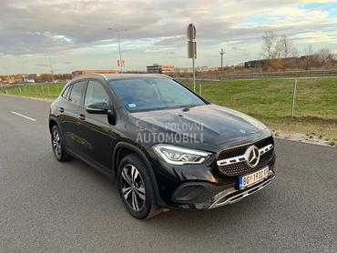 Mercedes Benz GLA 200 