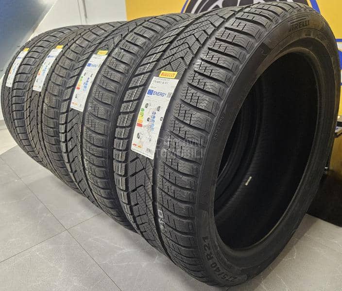 Pirelli 315/35 R21 Zimska