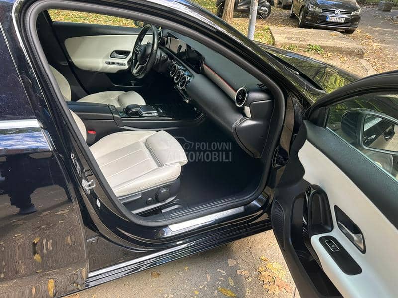 Mercedes Benz A 180 BUSINES