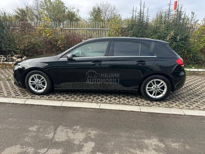 Mercedes Benz A 180 BUSINES