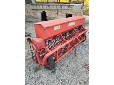 IMT zitna sejalica 23 lule