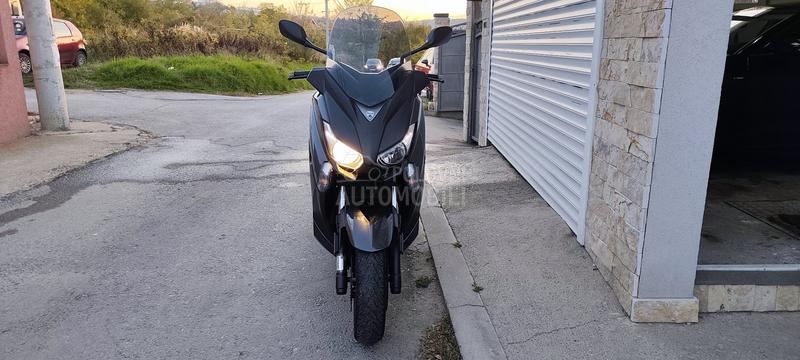 Yamaha x max