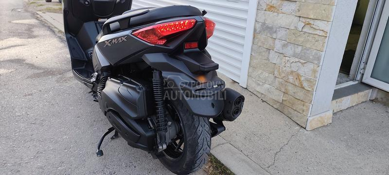 Yamaha x max