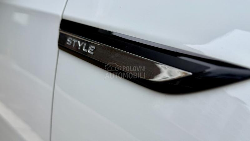 Volkswagen Golf 8 1.5 TSI