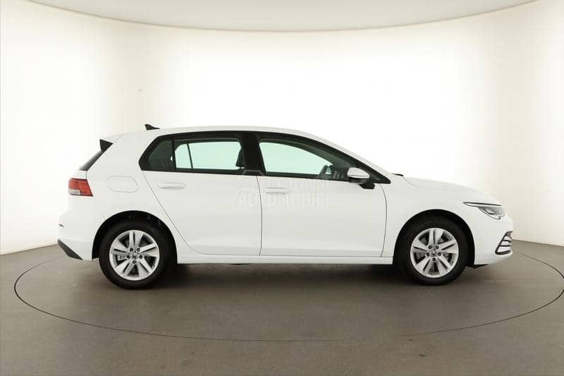 Volkswagen Golf 8 1.5 TSI