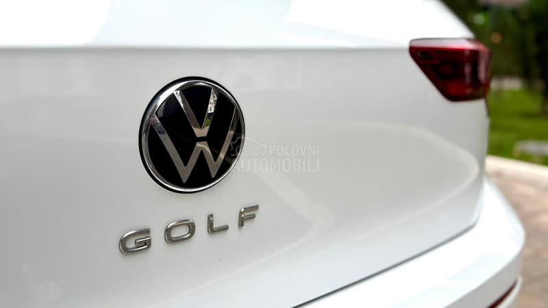 Volkswagen Golf 8 1.5 TSI